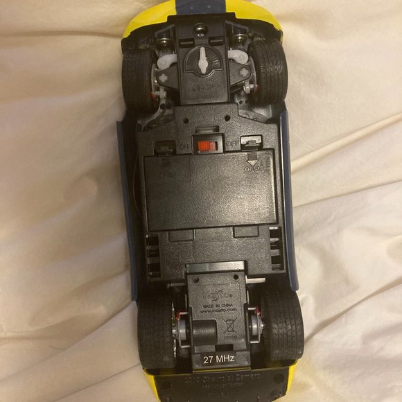 Chevy MTech Racing Car - Picture 4 of 9